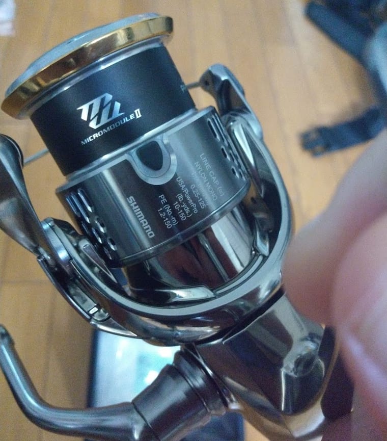 ショップ シマノ SHIMANO 22ステラ 3000MHG スピニングリール 左